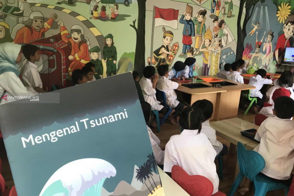 Pendidikan Kebencanaan Tsunami di Sekolah Pesisir