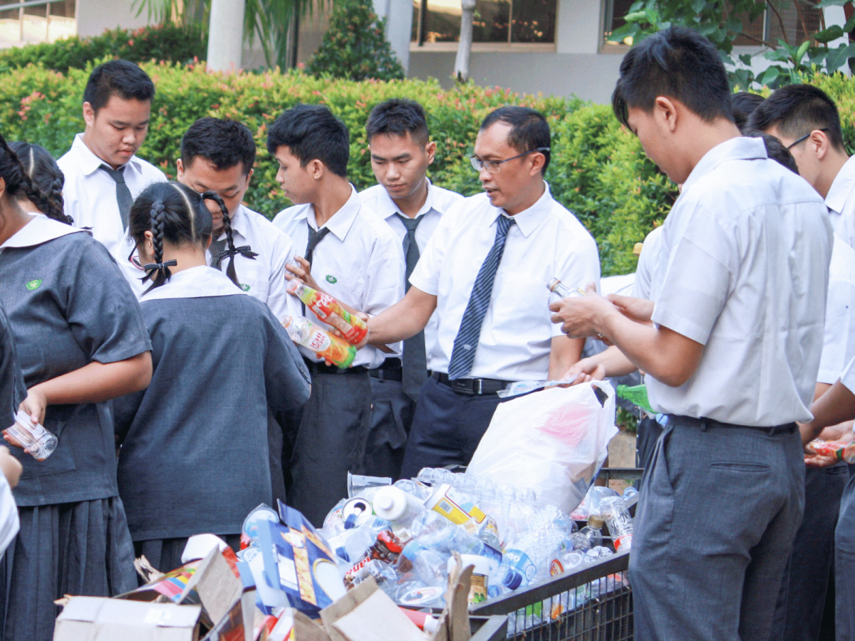 Pendidikan Lingkungan Hidup di Sekolah Perkotaan Padat Penduduk